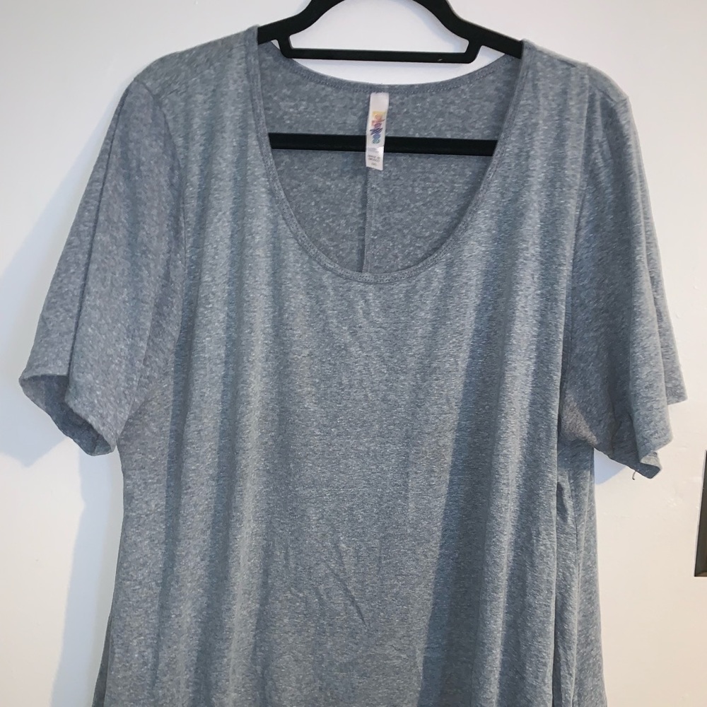 Lularoe perfect tee